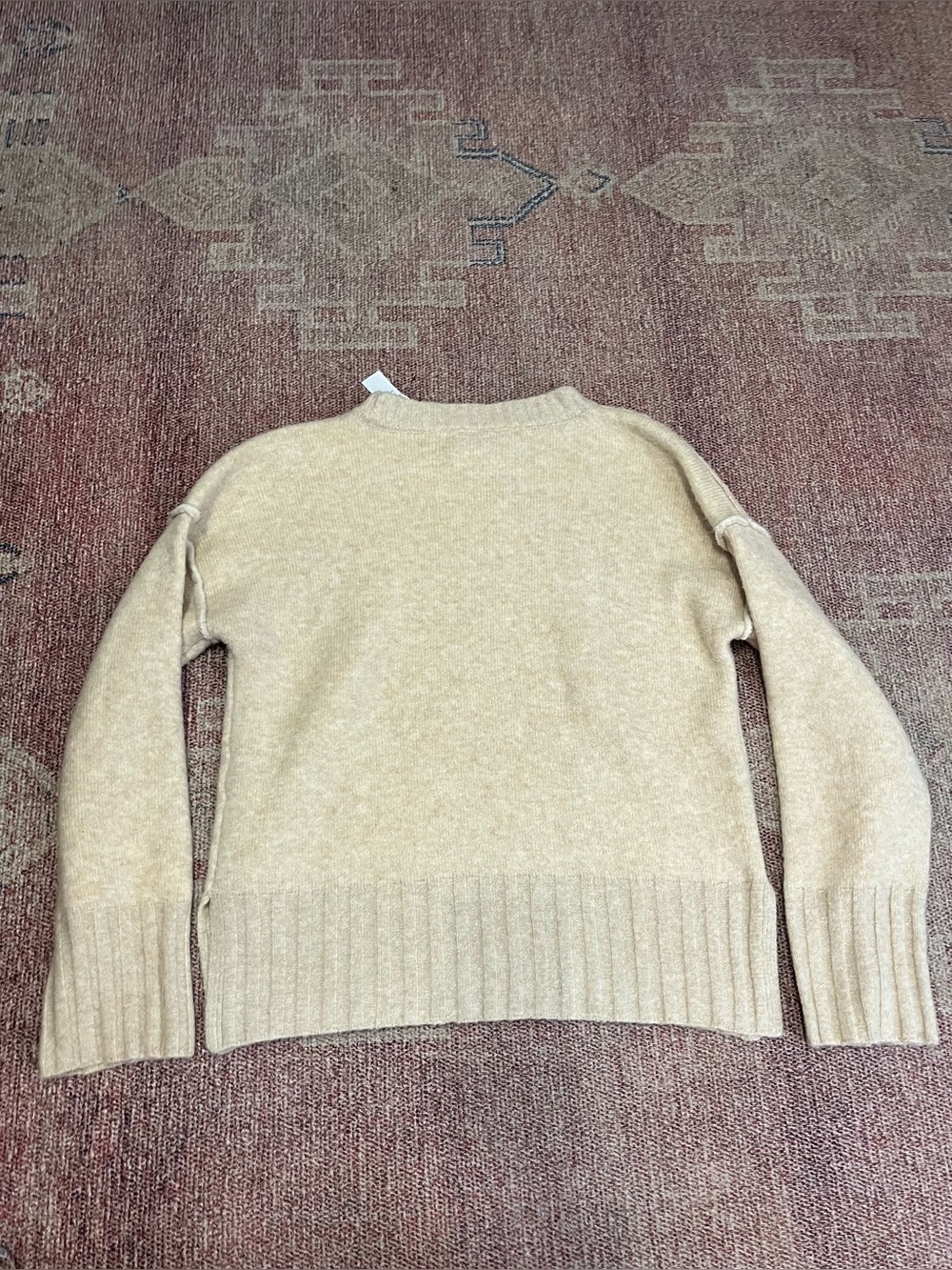 Haute hippie cream ribbed trim crew neck like new size large - Picture 5 of 5